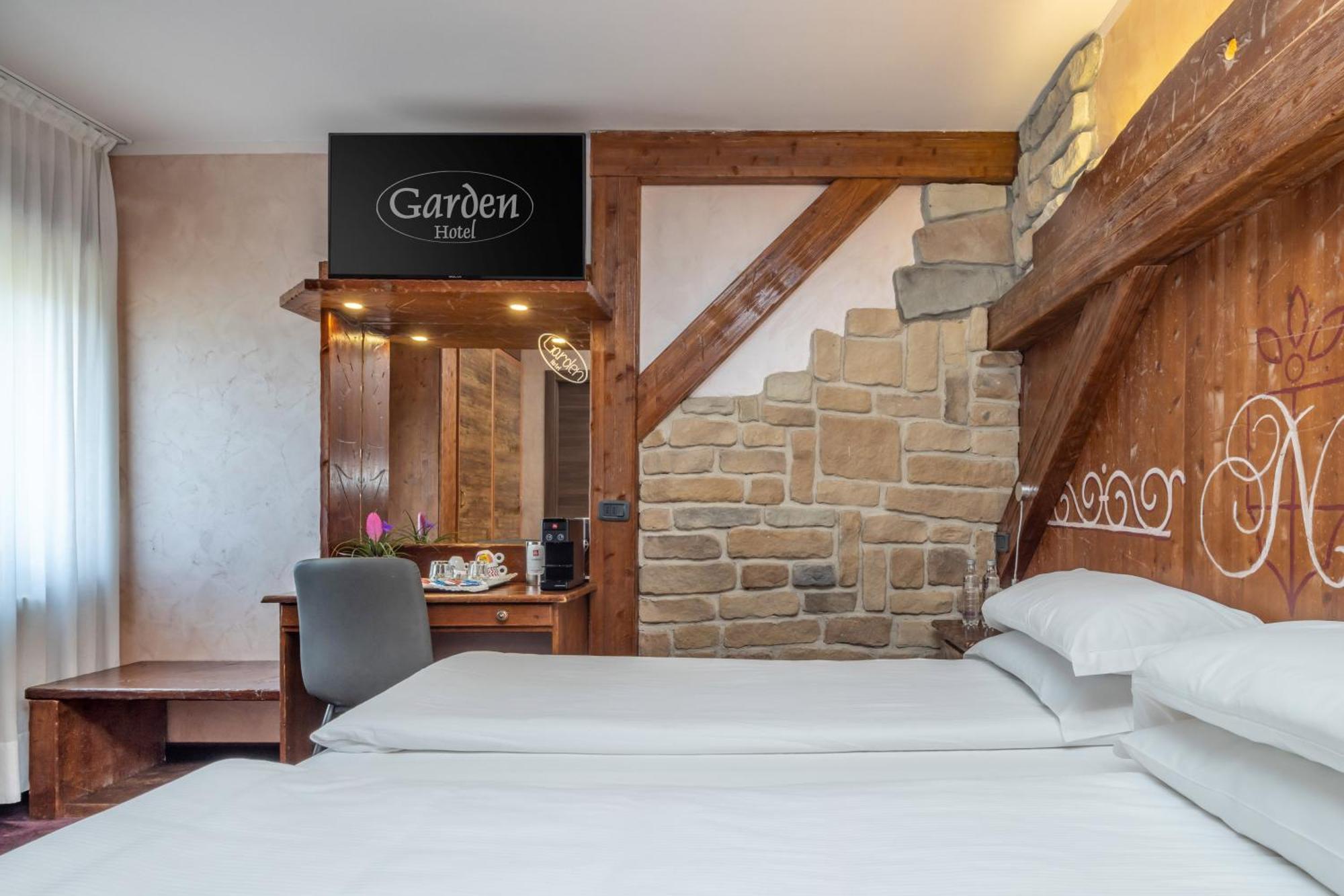 Garden Wellness Hotel S أندالو الغرفة الصورة